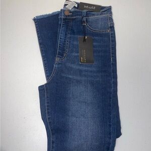 Refuge Women’s Hi-Rise Skinny Jeans